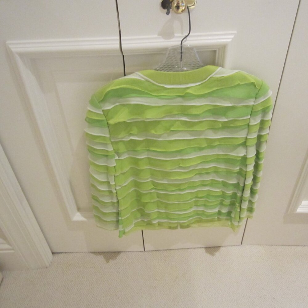 St John Jacket - Picture 2 of 2
